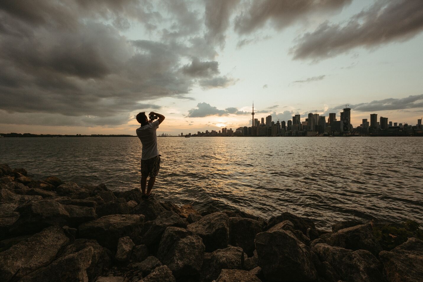Toronto Islands: The Complete Guide to Ferries, Beaches & That Skyline View 3 Jack Layton Ferry Terminal and approaching Ferry