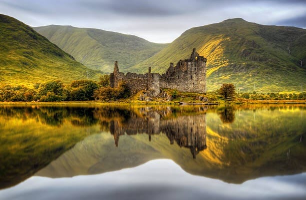 Scotland's Castles, Written by Its Weather 95 Scotland's Castles, Written by Its Weather